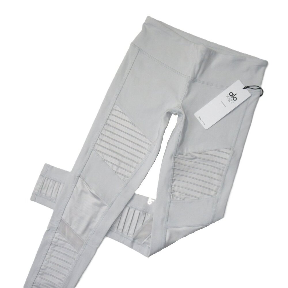 NWT Alo Yoga Moto Legging in Mist Gray Glossy Stretch Workout S $110 - Picture 2 of 6